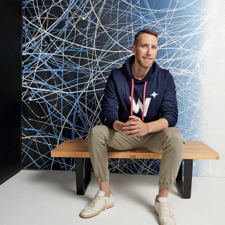 Photographer: GUERIN BLASK, Aug/Sept.-2023 Forbes Magazine, Backdrop In Use: #1145