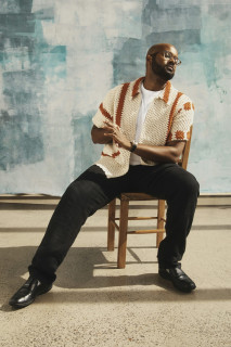 Set Design: Mat Cullen, HODINKEE Lookbook 2022, Backdrop In Use: #1615