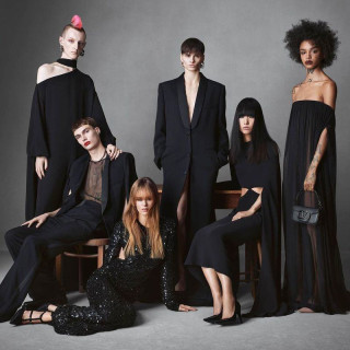 Photographer:  Steven Meisel