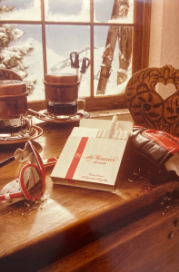 Du Maurier Special Mild Cigarettes print AD from 1985, Oliphant Backdrop #28